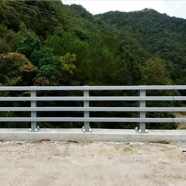 橋梁護(hù)欄